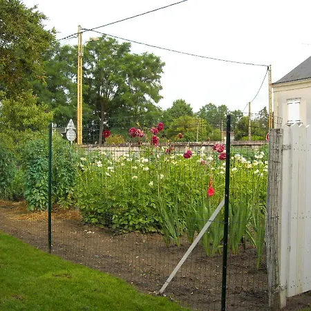 Hébergement de vacances Maison de 2 chambres a Bournand avec jardin amenage et WiFi *