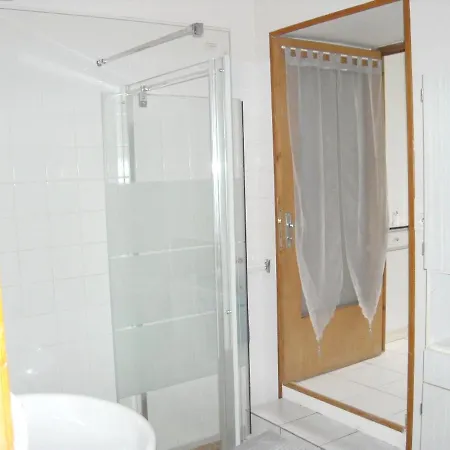 Maison de 2 chambres a Bournand avec jardin amenage et WiFi Hébergement de vacances